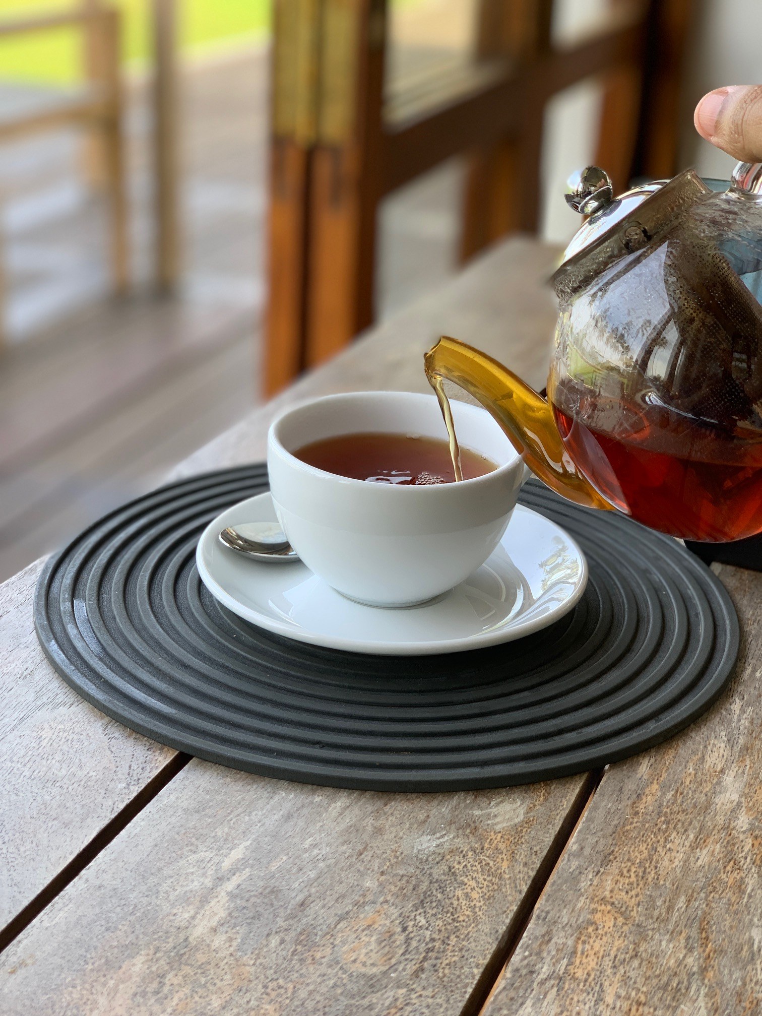 Ceylon tea poured fresh