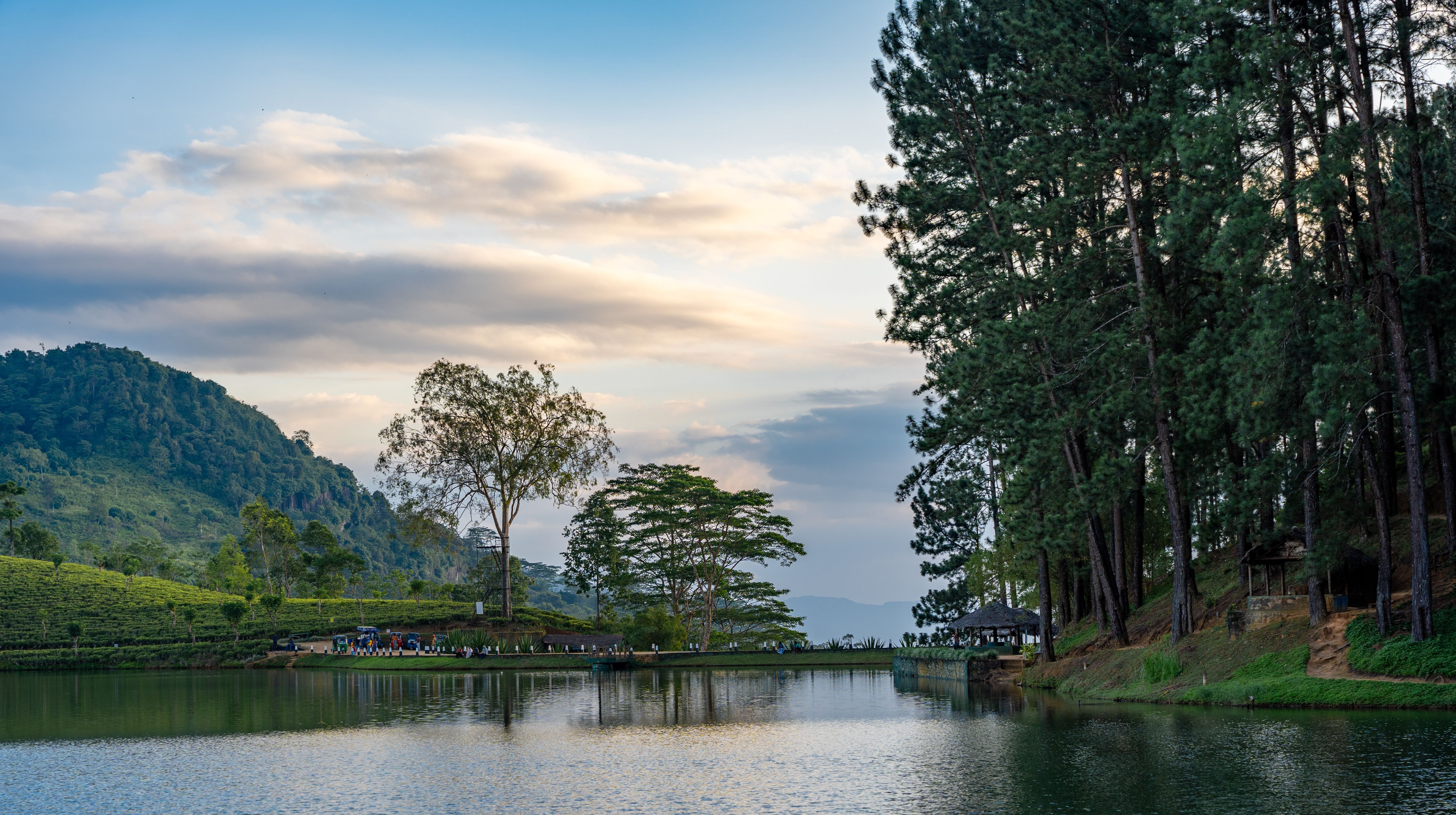 Sembuwatte Lake Kandy