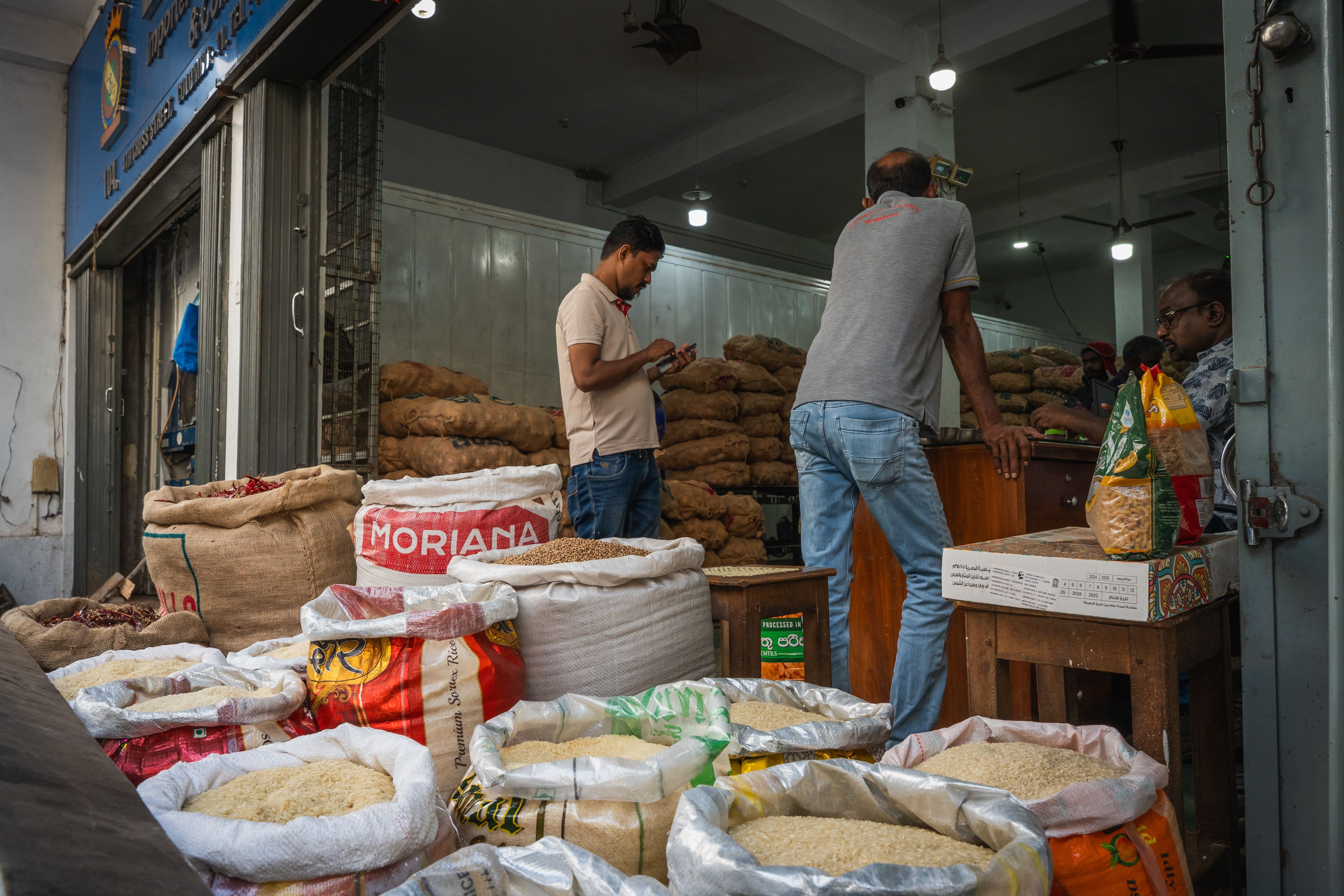 Local market colours of daily life
