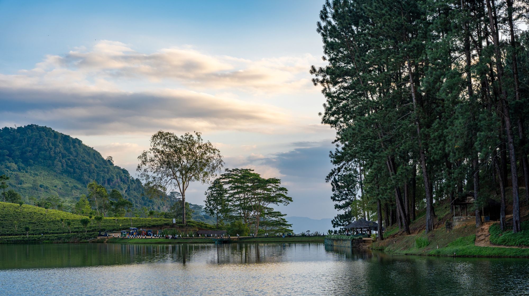 Sembuwatte Lake Kandy